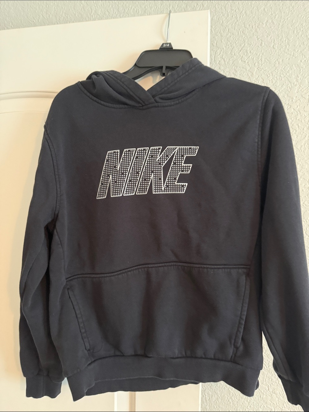 Boys XL Nike Black Crewneck Hoodie with White Logo